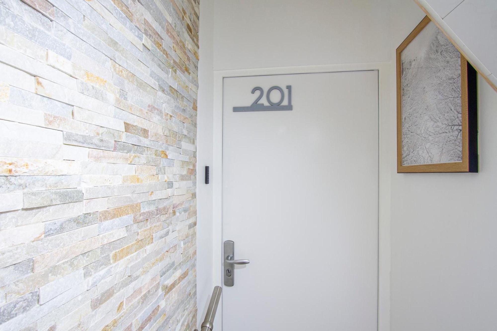 Cocon D'Hiver - Netflix & Wifi - Parking Gratuit - Check-In 24H24 - Kit Bebe Inclus - Emplacement Velos - Goodmarning Châlons-en-Champagne Eksteriør bilde