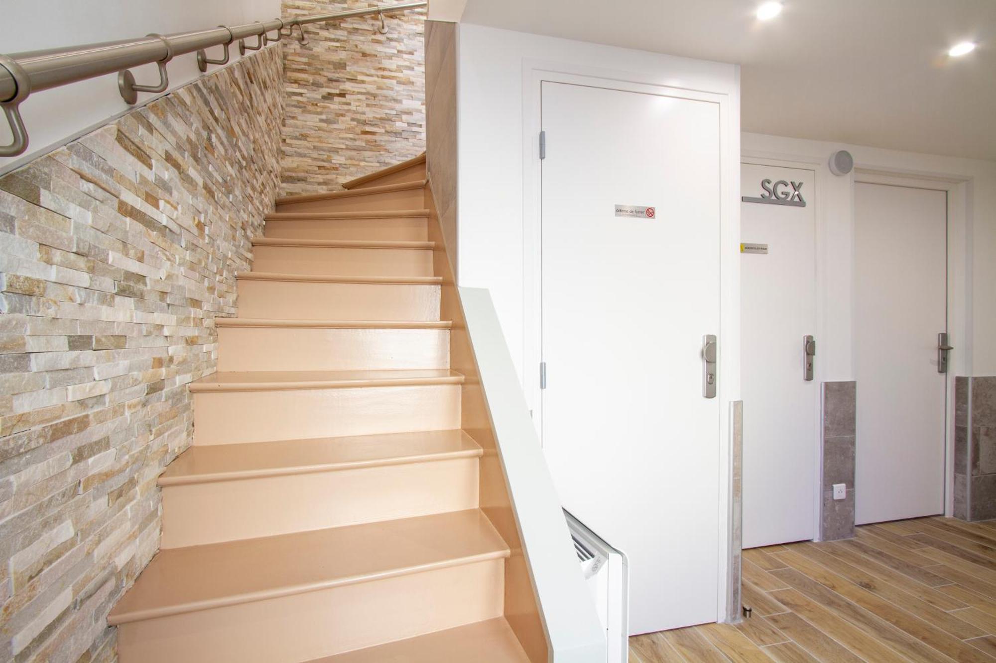 Cocon D'Hiver - Netflix & Wifi - Parking Gratuit - Check-In 24H24 - Kit Bebe Inclus - Emplacement Velos - Goodmarning Châlons-en-Champagne Eksteriør bilde